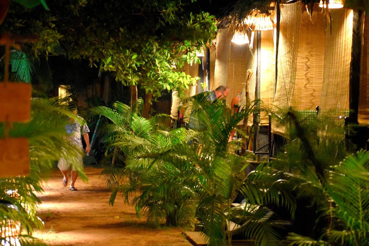 Patnem Garden Resort Patnem Beach ภายนอก รูปภาพ